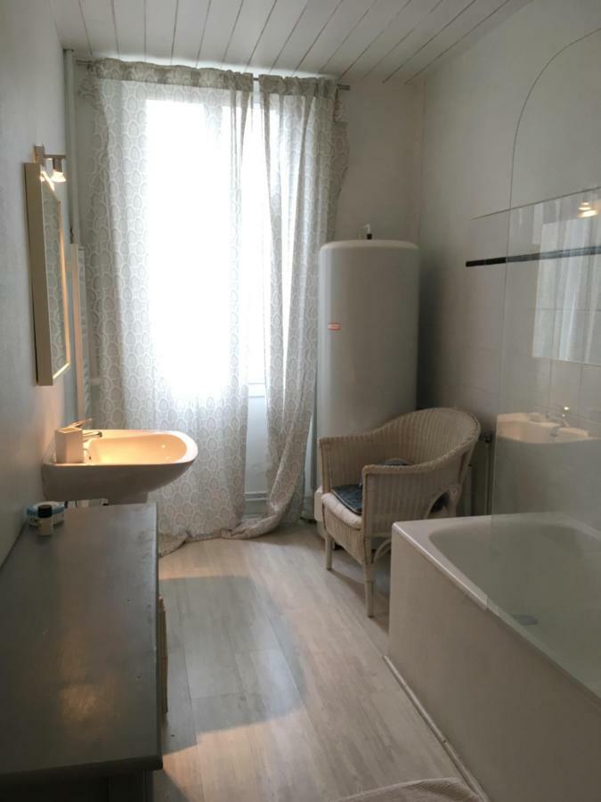 Maison De Vin Appartement Castillon-la-Bataille Buitenkant foto