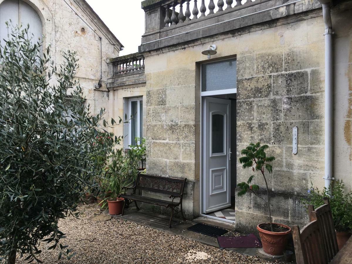 Maison De Vin Appartement Castillon-la-Bataille Buitenkant foto